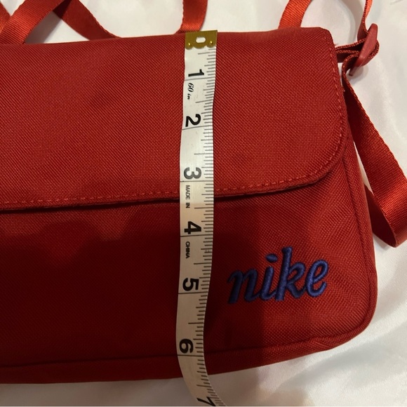 Nike Red Sporty Crossbody Bag - Picture 7 of 9